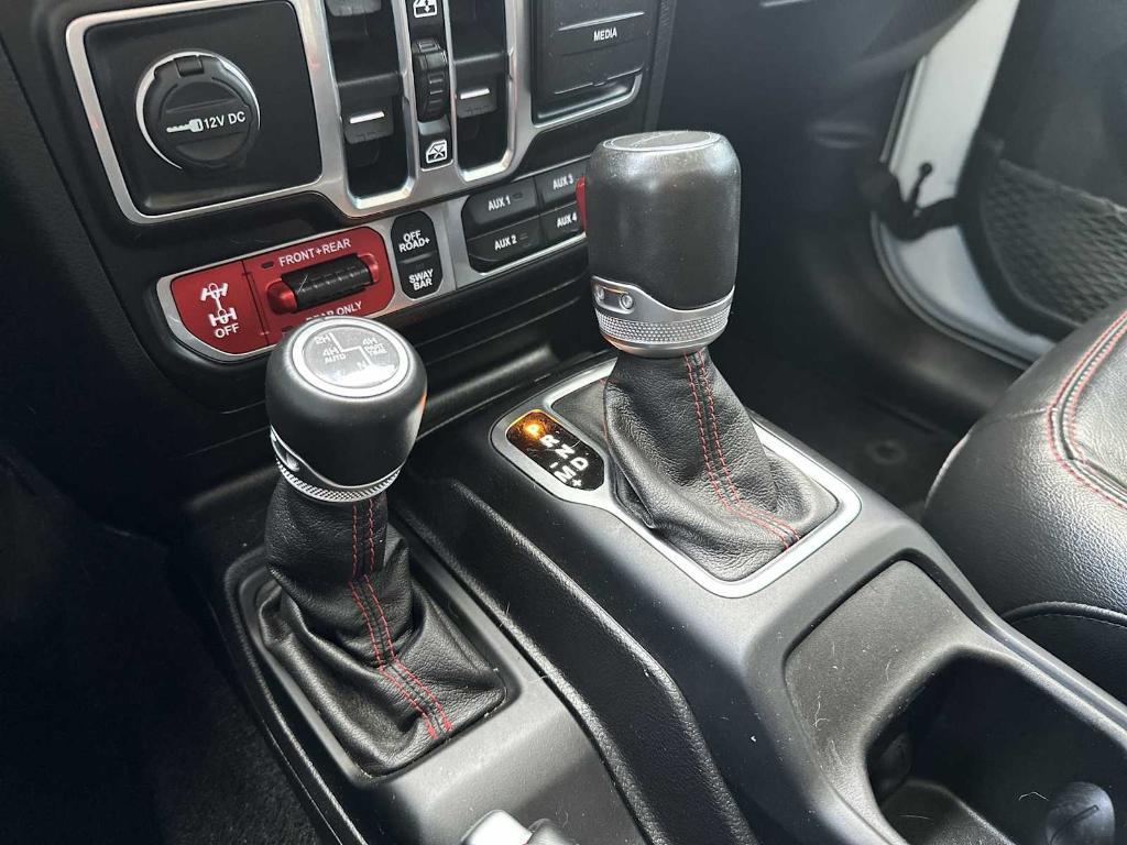 used 2021 Jeep Gladiator car, priced at $35,809