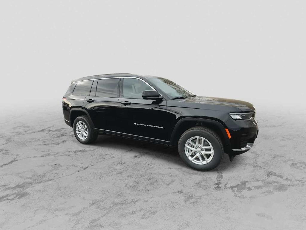 new 2025 Jeep Grand Cherokee L car, priced at $39,800