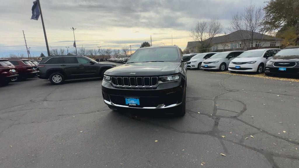 new 2025 Jeep Grand Cherokee L car, priced at $39,800