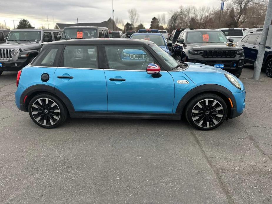 used 2019 MINI Hardtop car, priced at $18,355