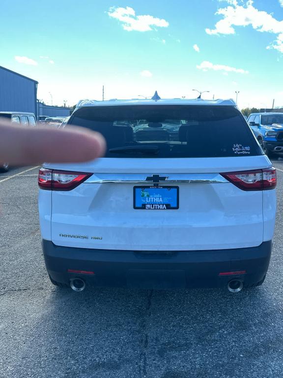 used 2021 Chevrolet Traverse car, priced at $28,779