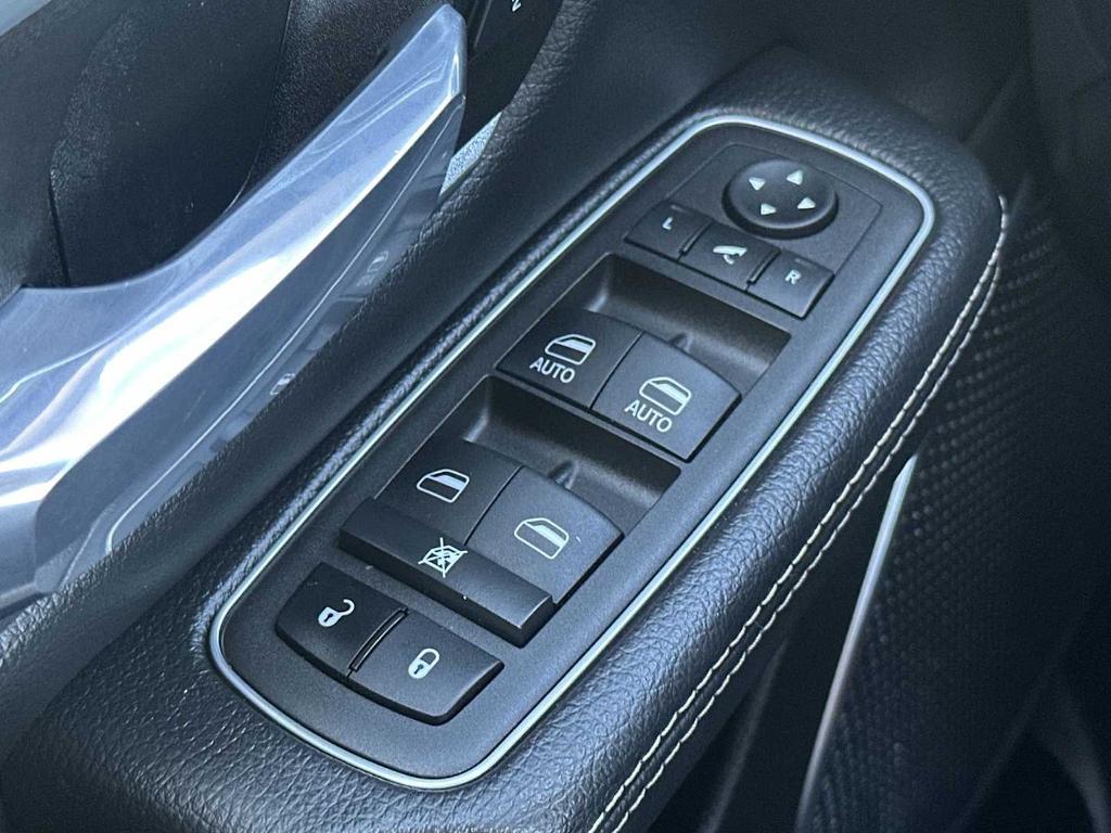used 2022 Ram 1500 car, priced at $38,357