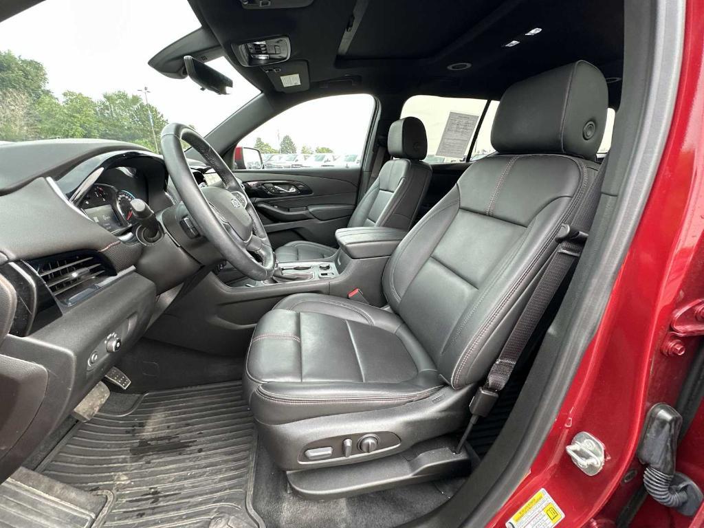used 2023 Chevrolet Traverse car, priced at $42,229