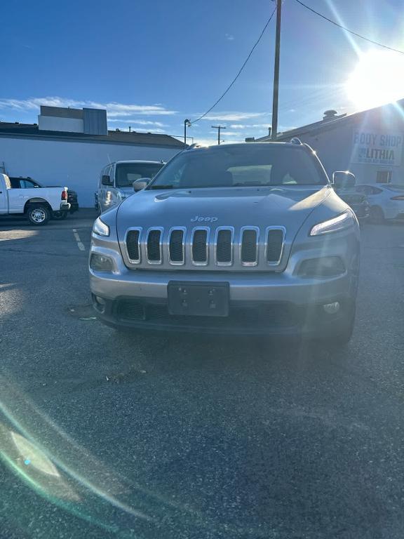 used 2017 Jeep Cherokee car, priced at $11,232