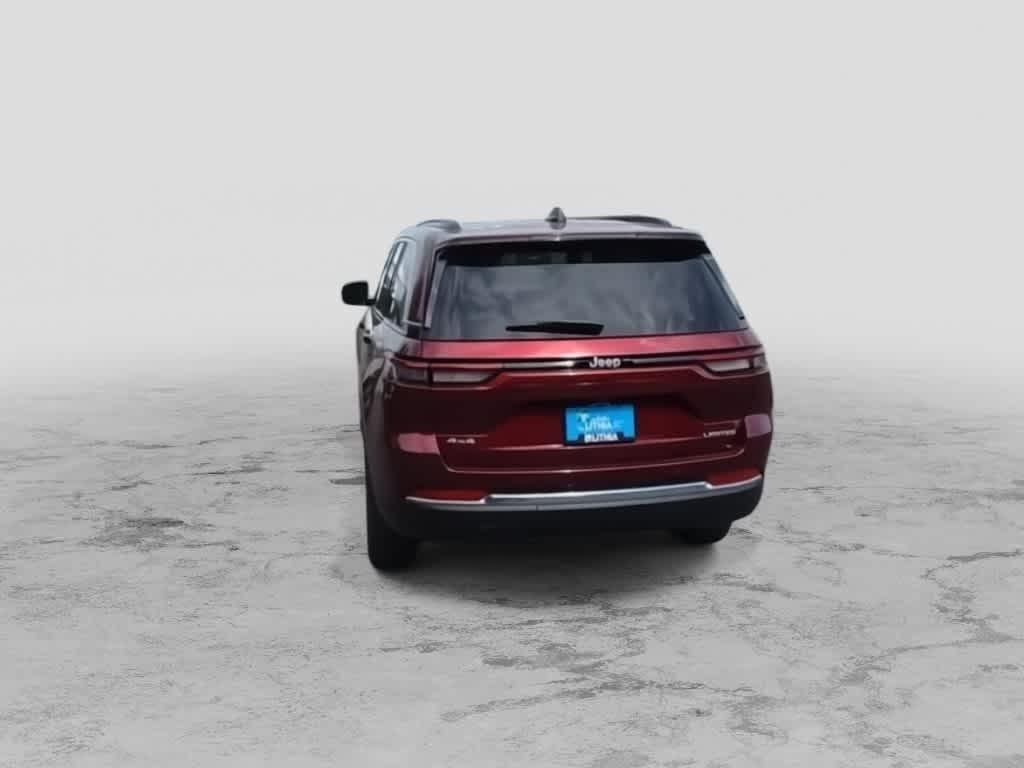 new 2025 Jeep Grand Cherokee car, priced at $47,000
