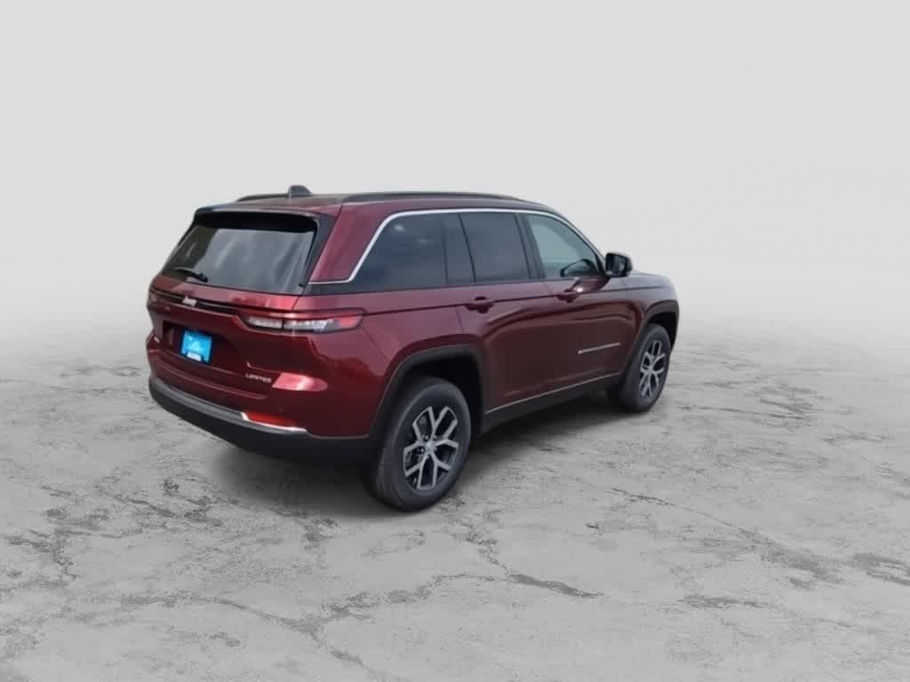 new 2025 Jeep Grand Cherokee car, priced at $47,000