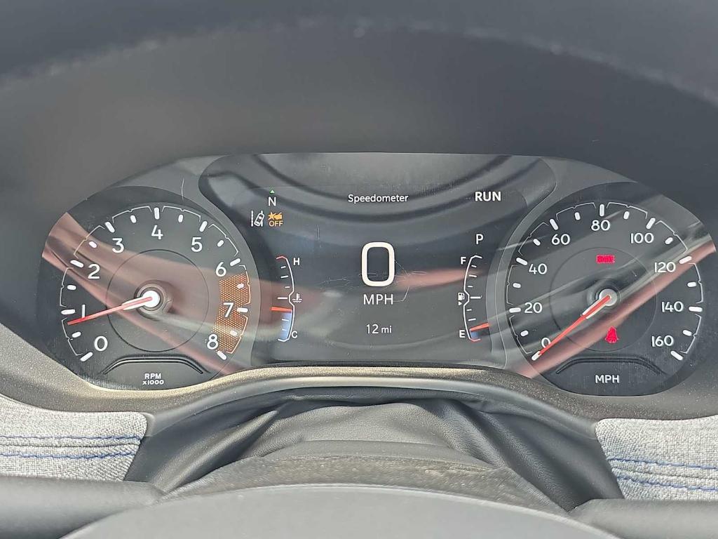 new 2025 Jeep Compass car, priced at $26,990