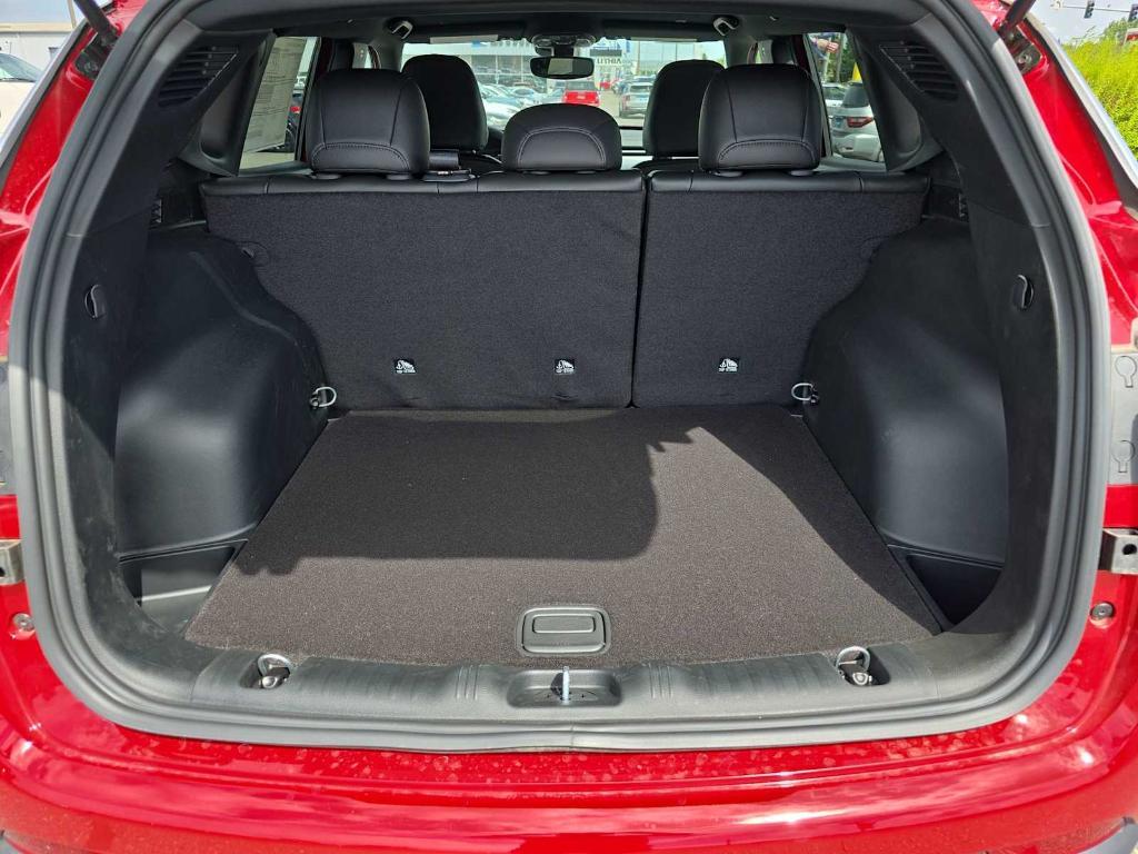 new 2025 Jeep Compass car, priced at $26,990