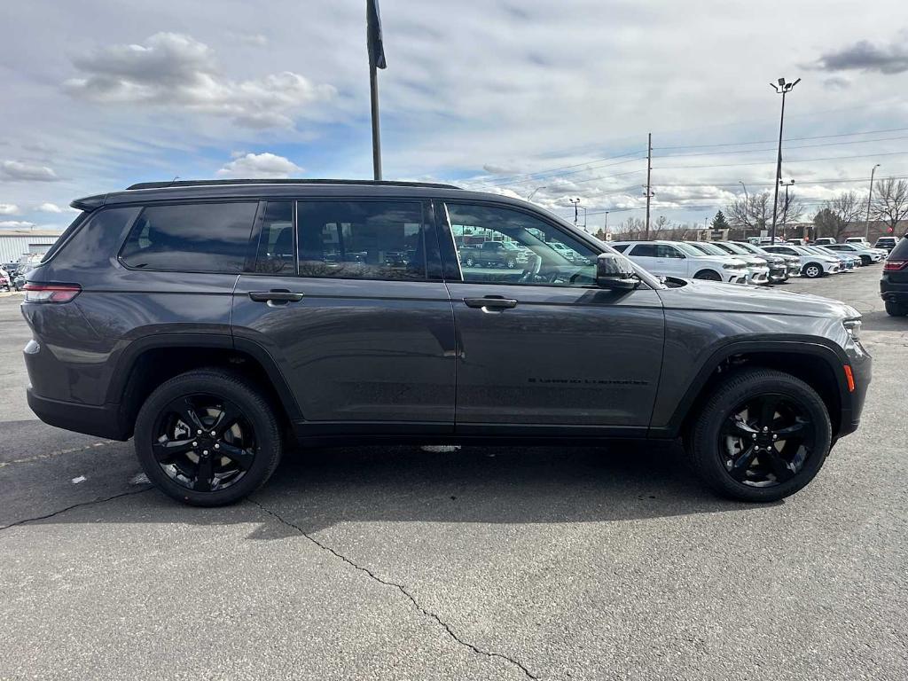 new 2025 Jeep Grand Cherokee L car, priced at $41,498