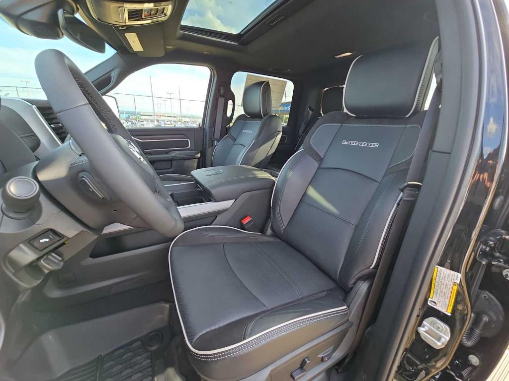 new 2025 Ram 3500 car, priced at $79,401