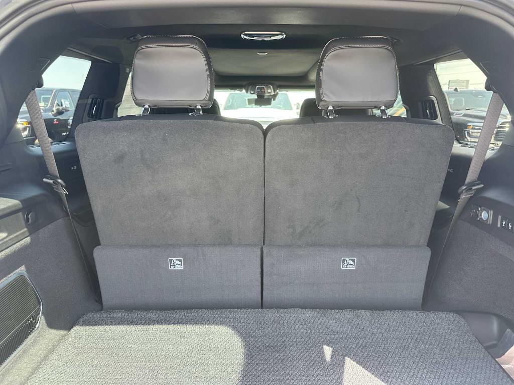 new 2025 Jeep Grand Cherokee L car, priced at $65,763