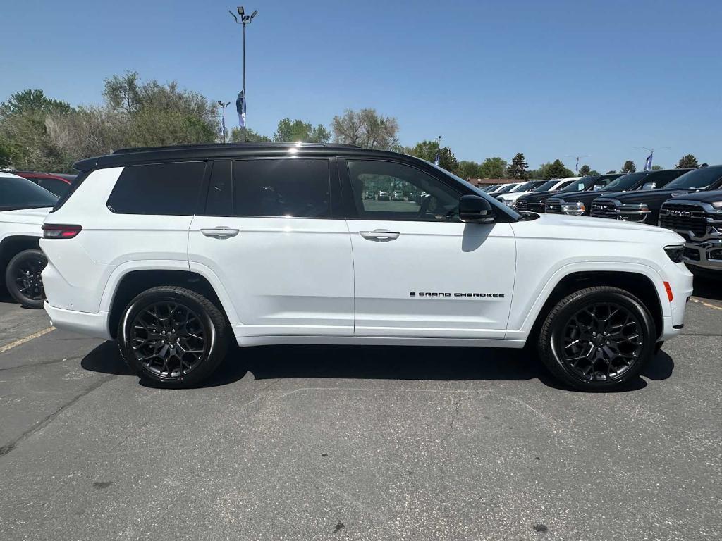 new 2025 Jeep Grand Cherokee L car, priced at $65,763