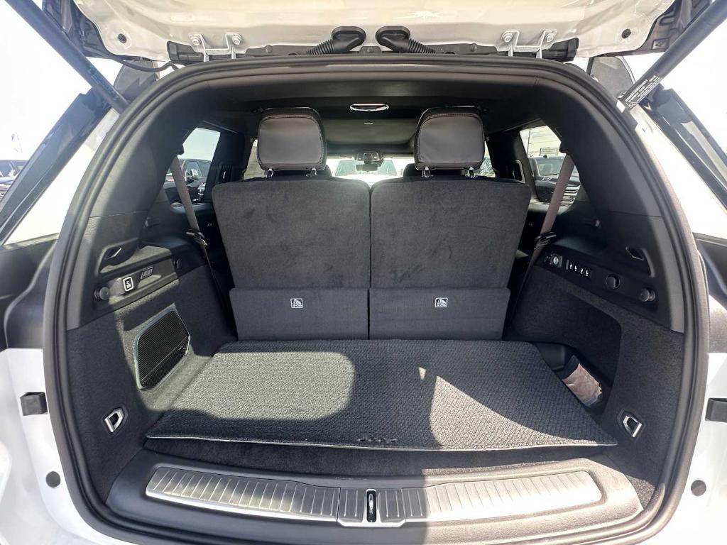 new 2025 Jeep Grand Cherokee L car, priced at $65,763