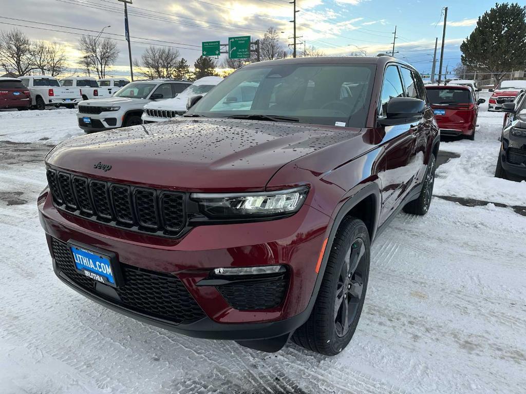 new 2025 Jeep Grand Cherokee car, priced at $48,611