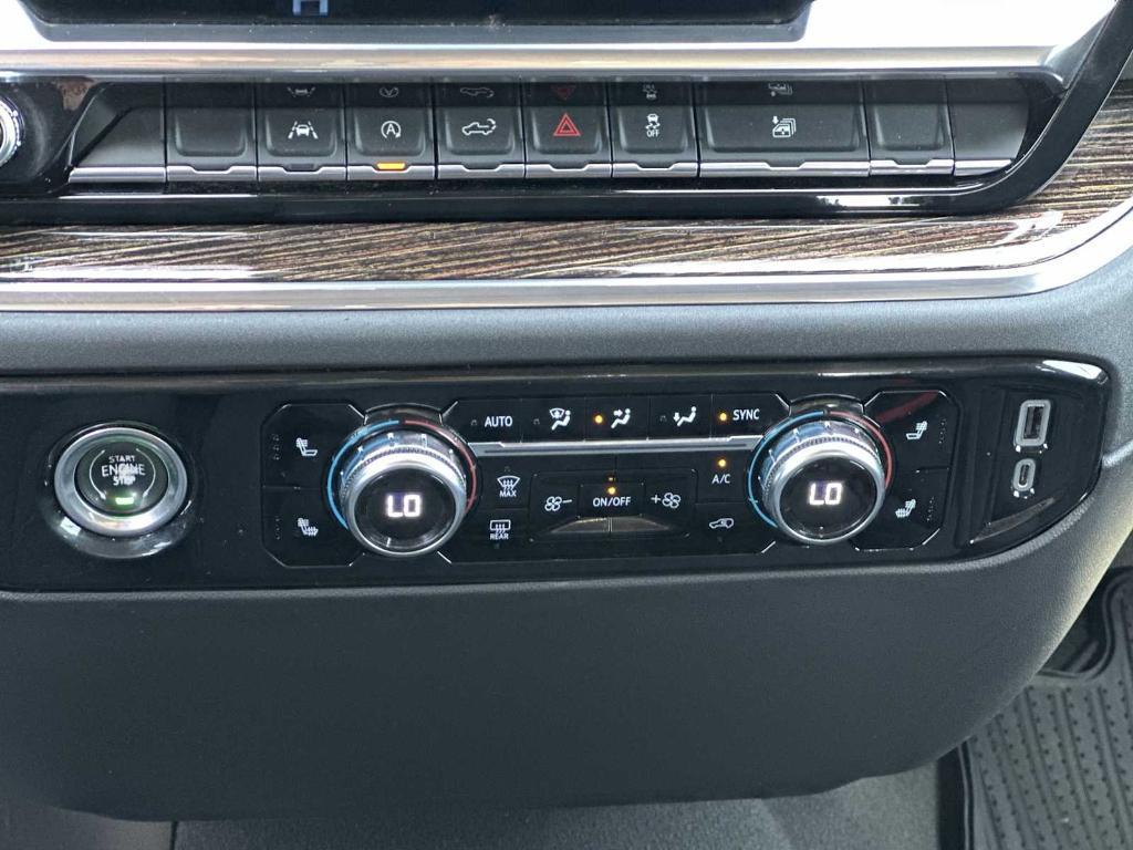 used 2023 GMC Sierra 1500 car, priced at $28,679