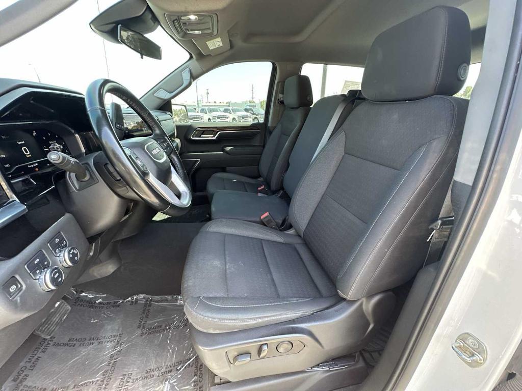 used 2023 GMC Sierra 1500 car, priced at $28,679