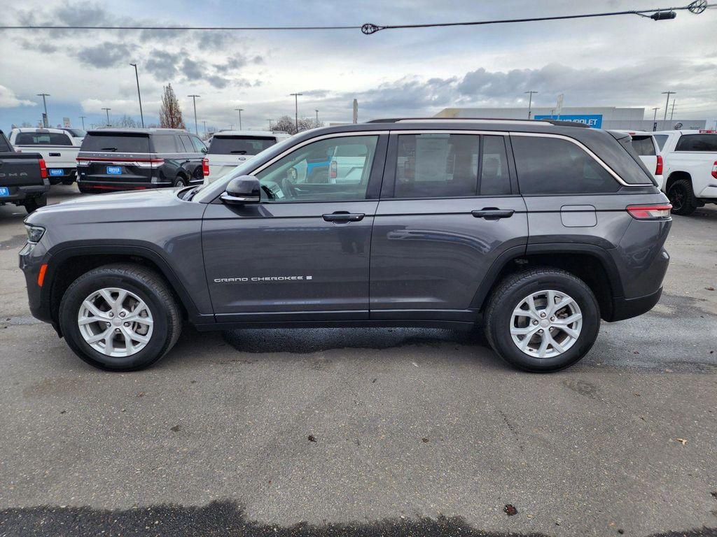 used 2023 Jeep Grand Cherokee car, priced at $30,359
