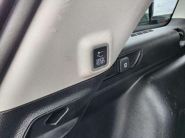 used 2023 Jeep Grand Cherokee car, priced at $28,994