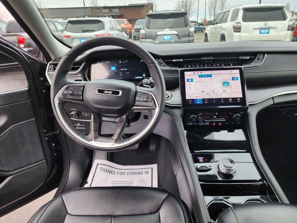 used 2023 Jeep Grand Cherokee car, priced at $30,359