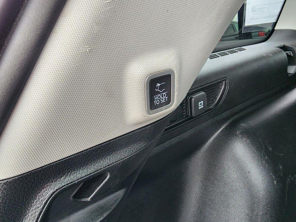 used 2023 Jeep Grand Cherokee car, priced at $30,359