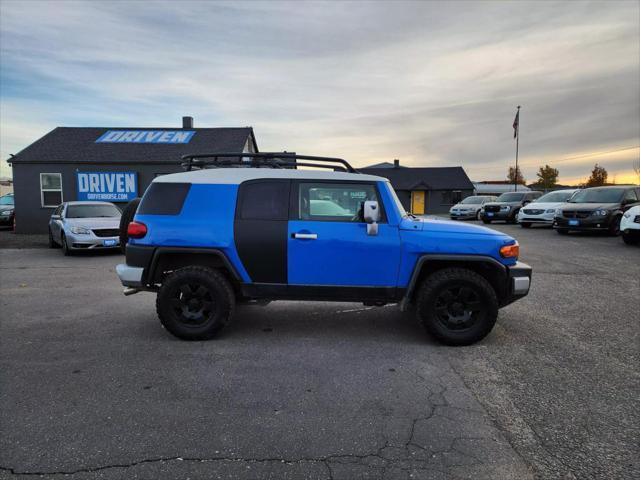 used 2007 Toyota FJ Cruiser car, priced at $12,000