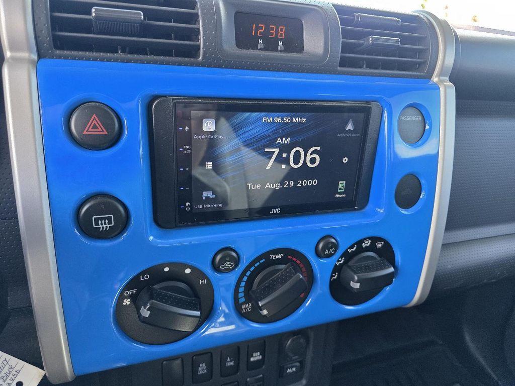 used 2007 Toyota FJ Cruiser car, priced at $15,992