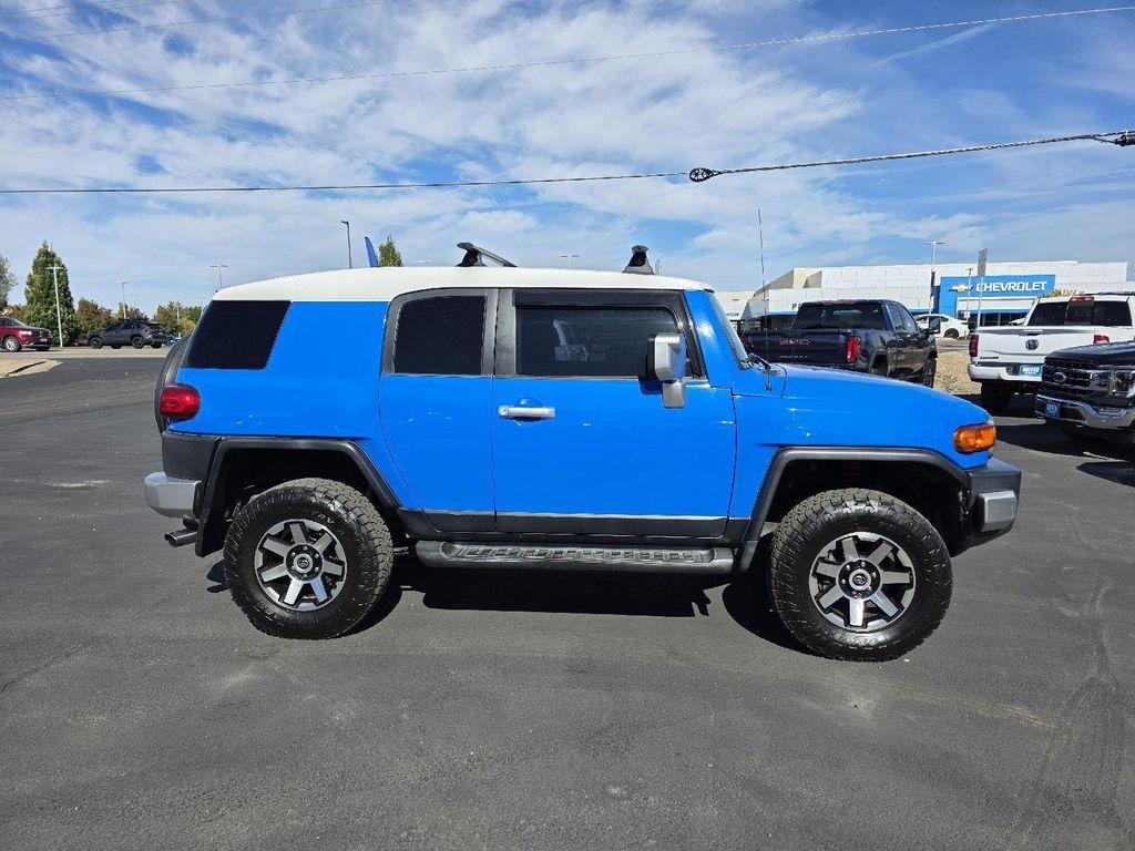 used 2007 Toyota FJ Cruiser car, priced at $15,992