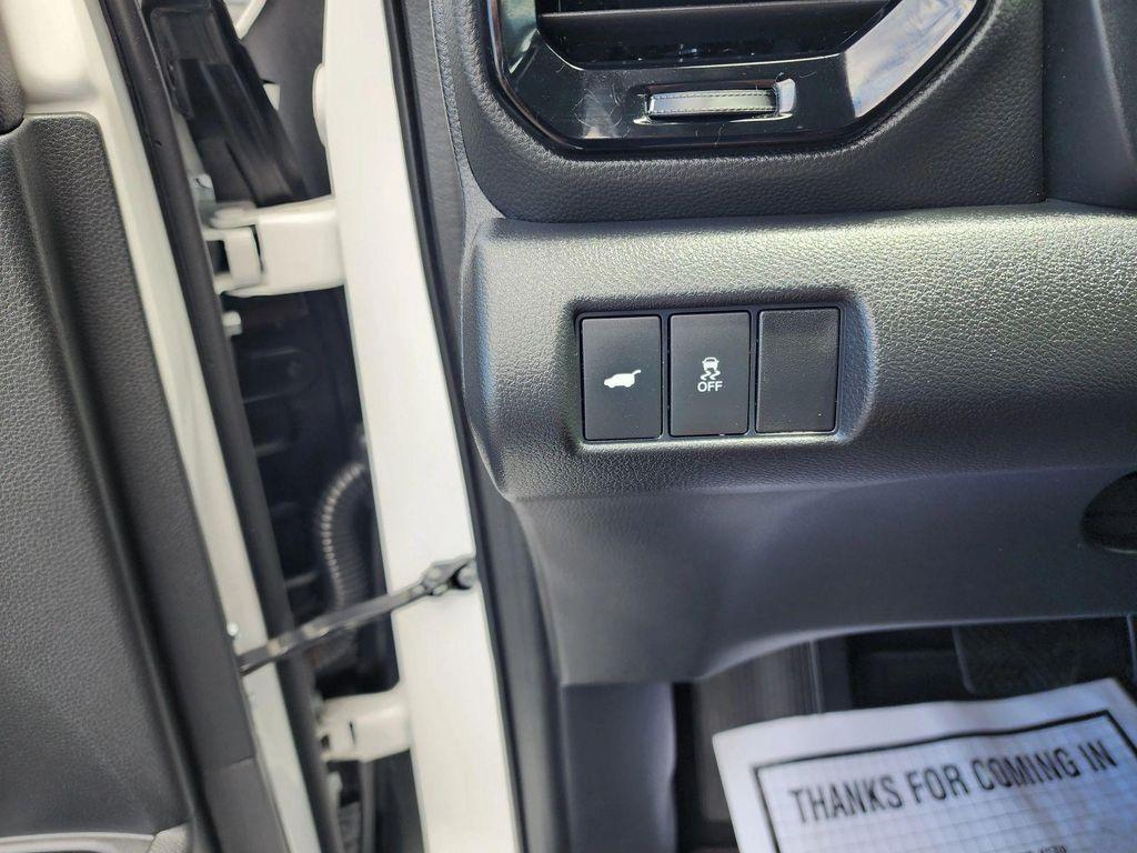 used 2023 Honda Pilot car, priced at $38,549
