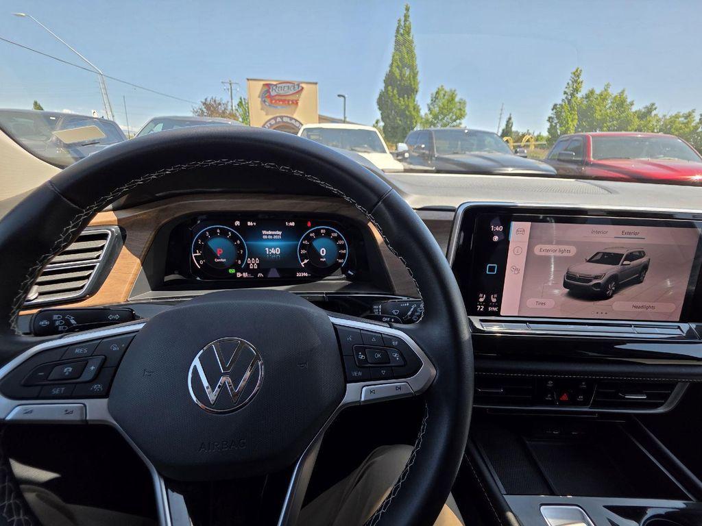 used 2024 Volkswagen Atlas car, priced at $31,199