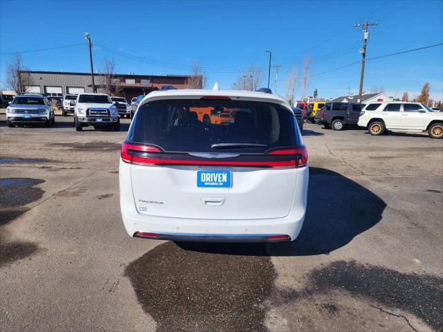 used 2022 Chrysler Pacifica car, priced at $19,919