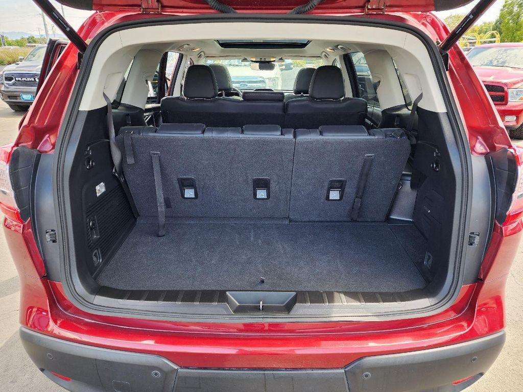 used 2024 Subaru Ascent car, priced at $37,977