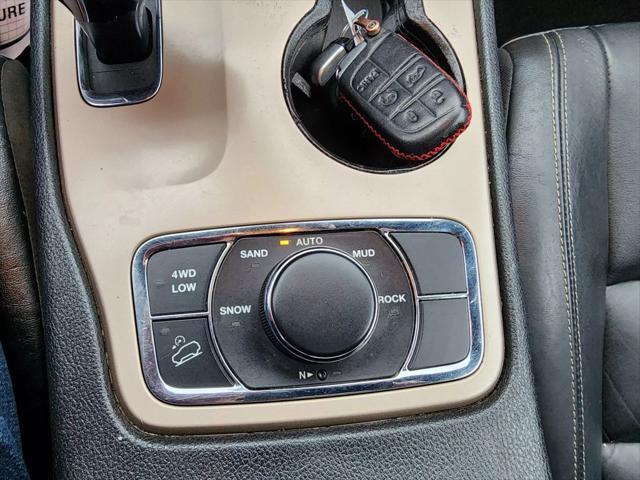 used 2015 Jeep Grand Cherokee car, priced at $12,999