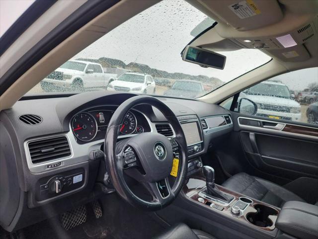 used 2016 Volkswagen Touareg car, priced at $14,900