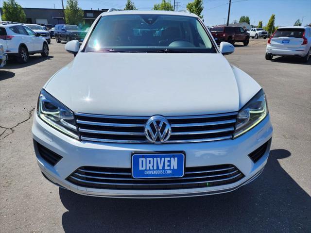 used 2016 Volkswagen Touareg car, priced at $19,899