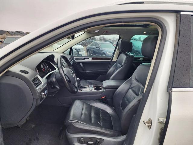 used 2016 Volkswagen Touareg car, priced at $14,900