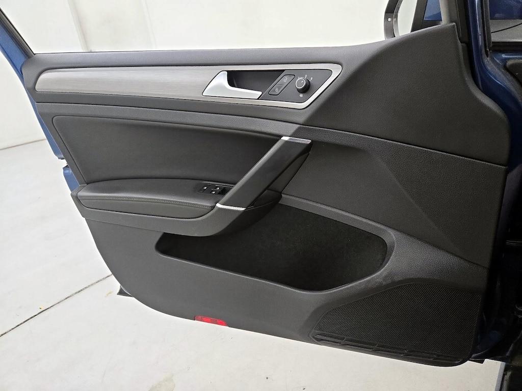 used 2017 Volkswagen Golf car, priced at $13,998