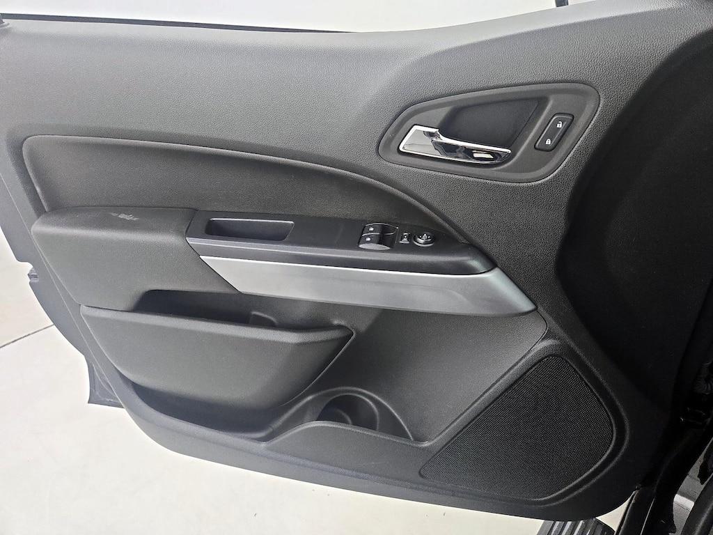 used 2022 Chevrolet Colorado car, priced at $30,998