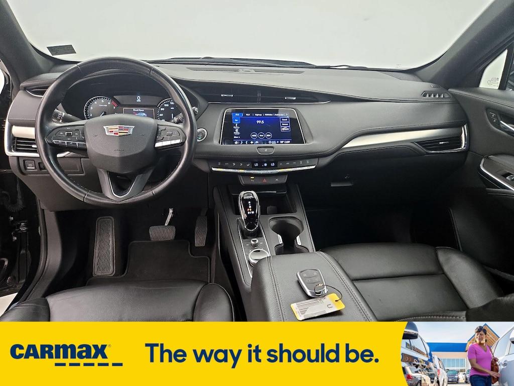 used 2023 Cadillac XT4 car, priced at $24,998