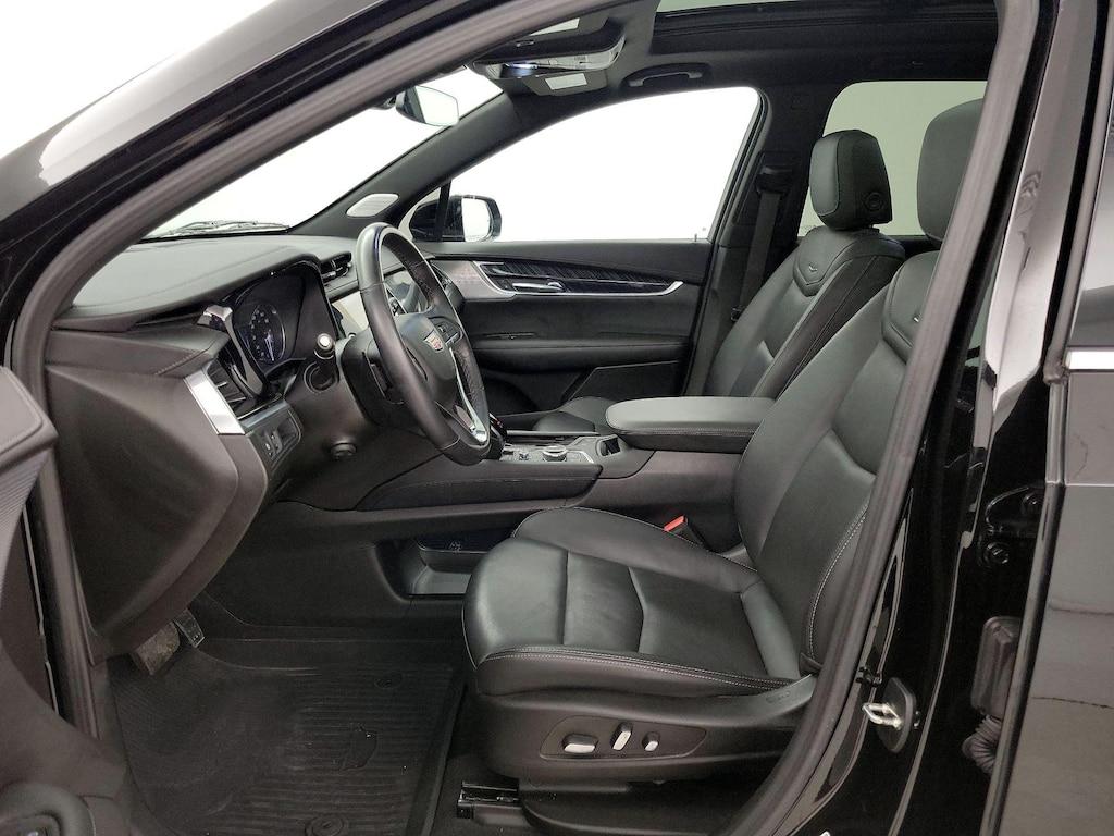used 2023 Cadillac XT6 car, priced at $42,998