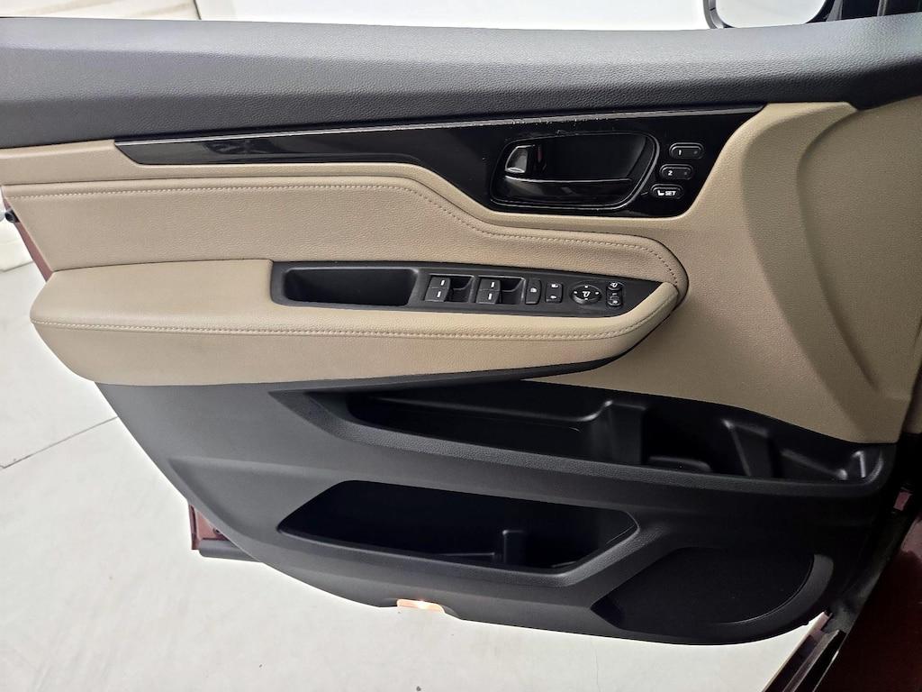 used 2018 Honda Odyssey car, priced at $27,998