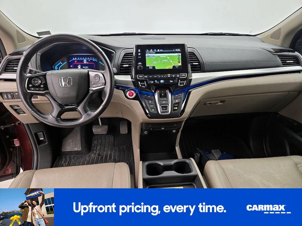 used 2018 Honda Odyssey car, priced at $27,998