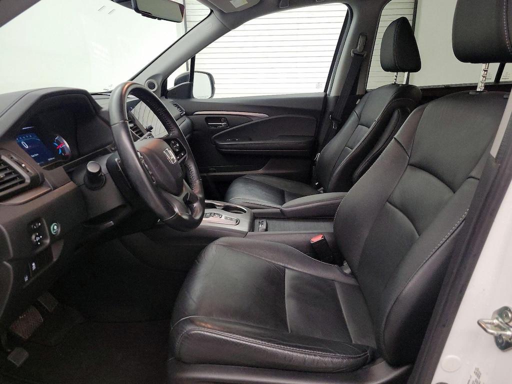 used 2021 Honda Pilot car, priced at $32,998