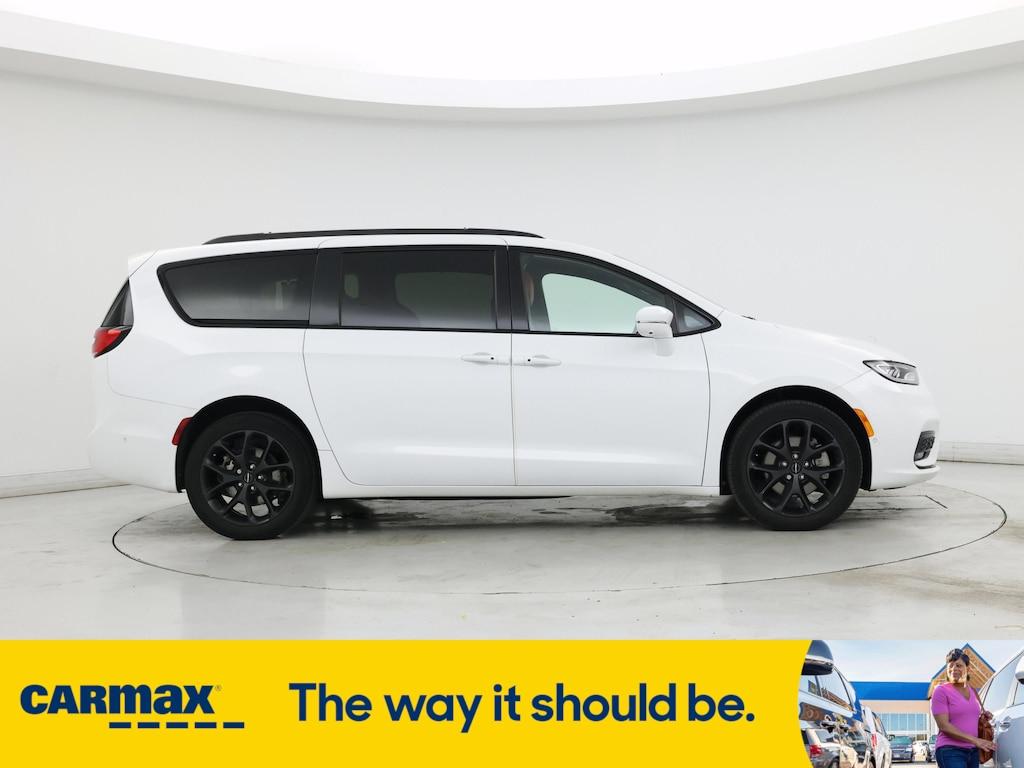 used 2021 Chrysler Pacifica car, priced at $35,998