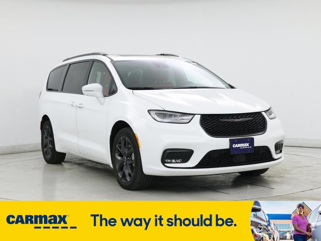 used 2021 Chrysler Pacifica car, priced at $35,998