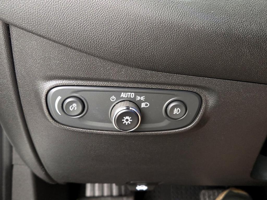 used 2020 Chevrolet Equinox car, priced at $20,998