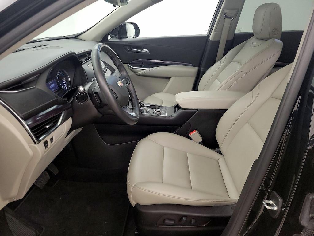 used 2023 Cadillac XT4 car, priced at $31,998