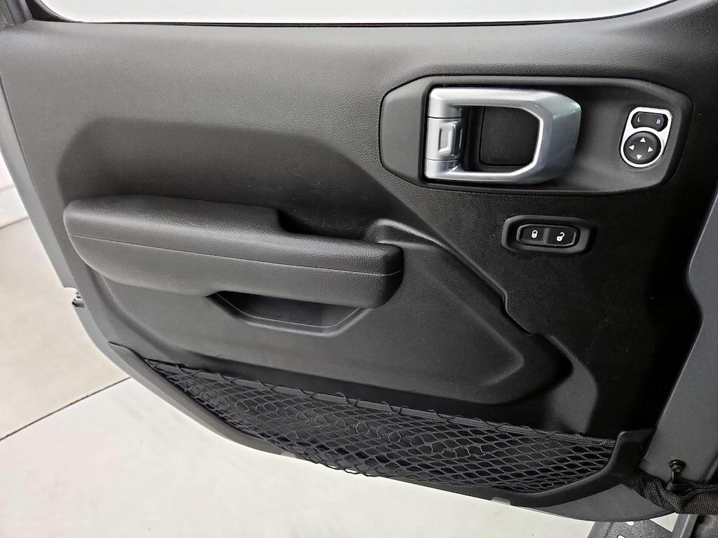 used 2023 Jeep Wrangler car, priced at $32,998