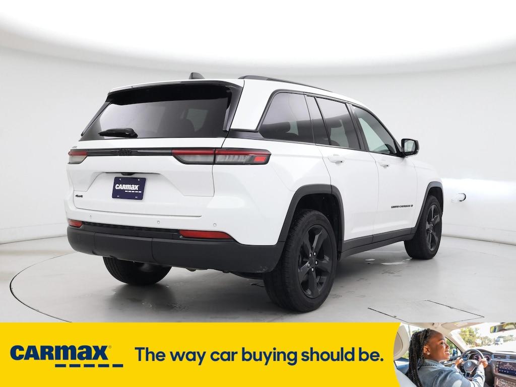 used 2023 Jeep Grand Cherokee car, priced at $37,998