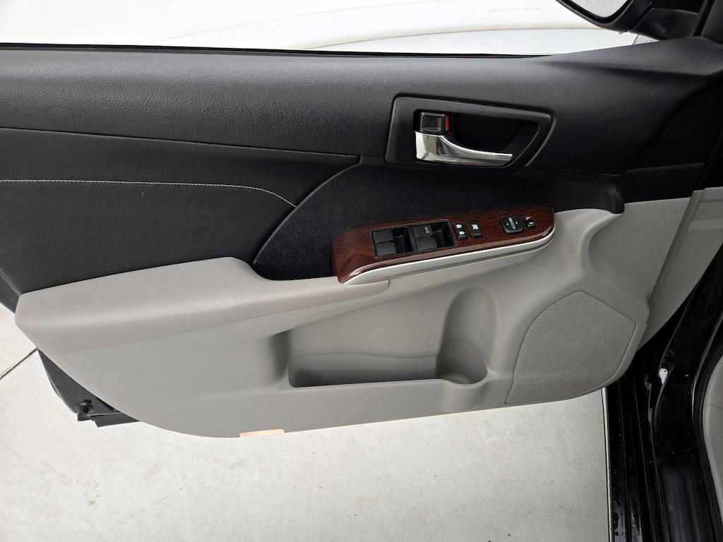 used 2014 Toyota Camry car, priced at $17,998
