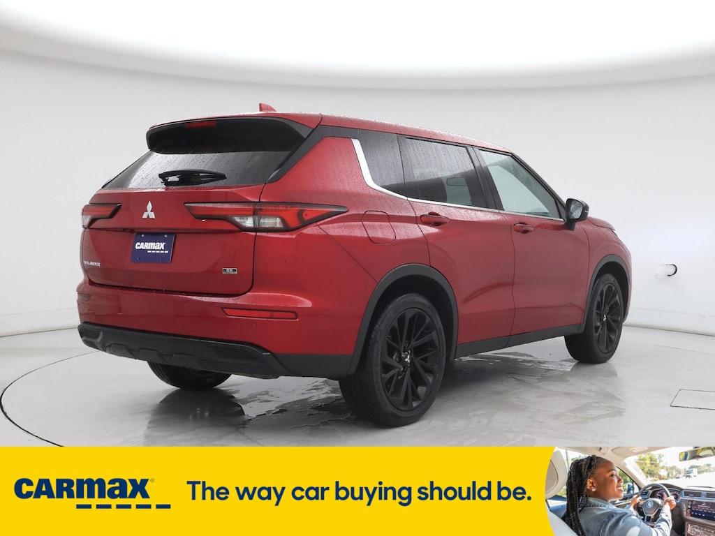 used 2023 Mitsubishi Outlander car, priced at $25,998